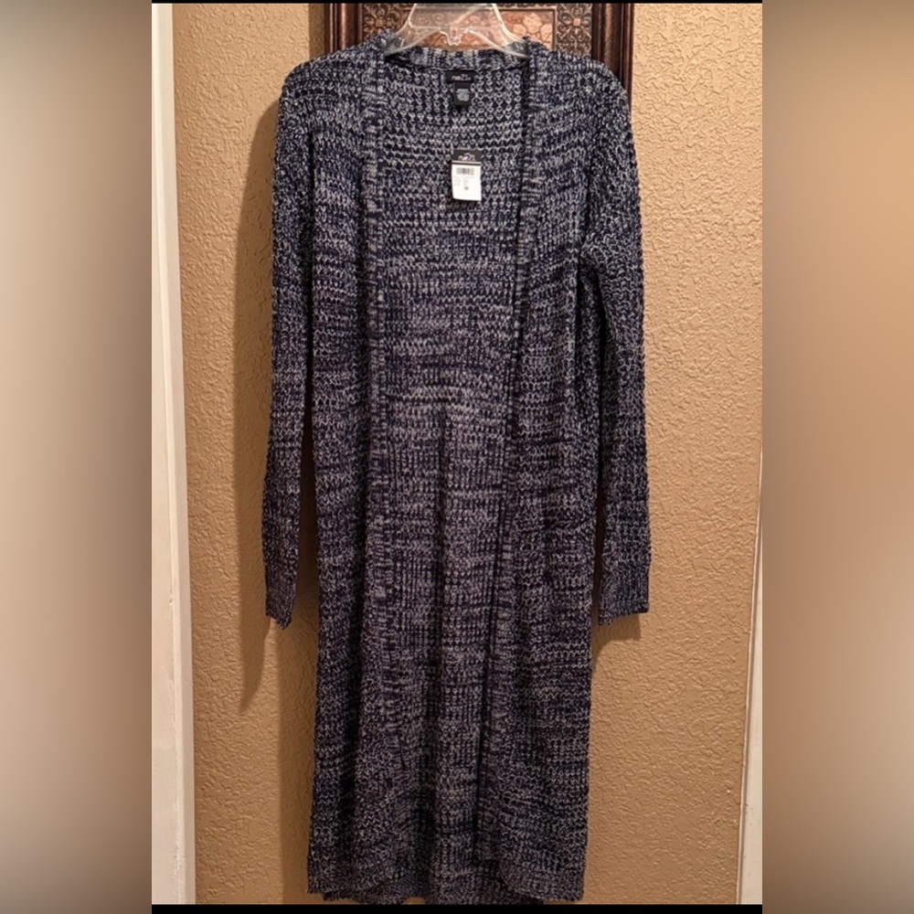 NWT Rue21 Vintage Navy & White Knit Long Cardigan. Approx 46” from collar to hem